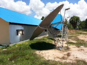 Scheffler Reflector for solar food processing Cambodia 2015